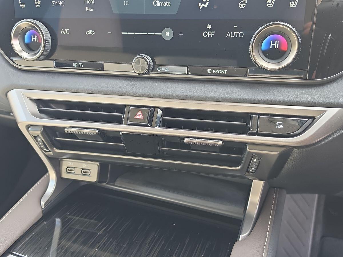 Used Lexus RX 2023 for sale - 78018851: Photo 27