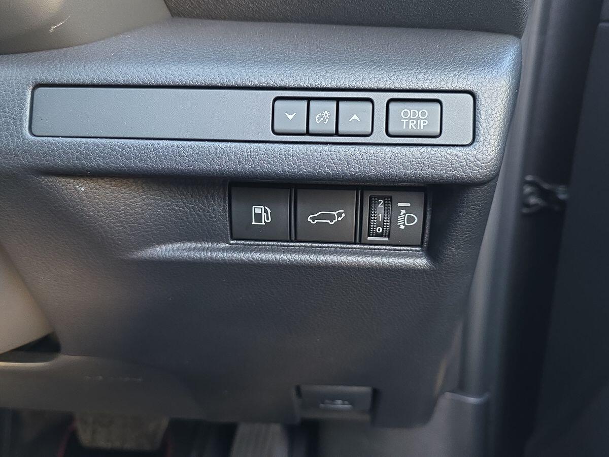 Used Lexus LBX 2025 for sale - 77040783: Photo 27