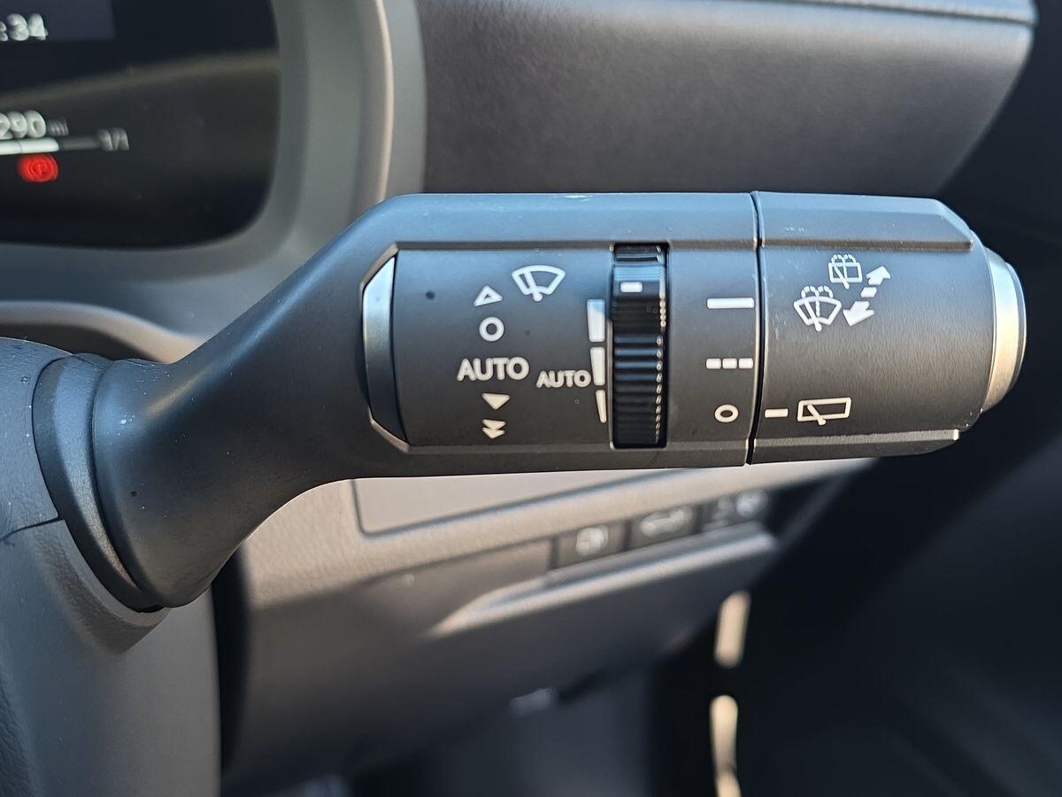 Used Lexus LBX 2025 for sale - 77040783: Photo 29