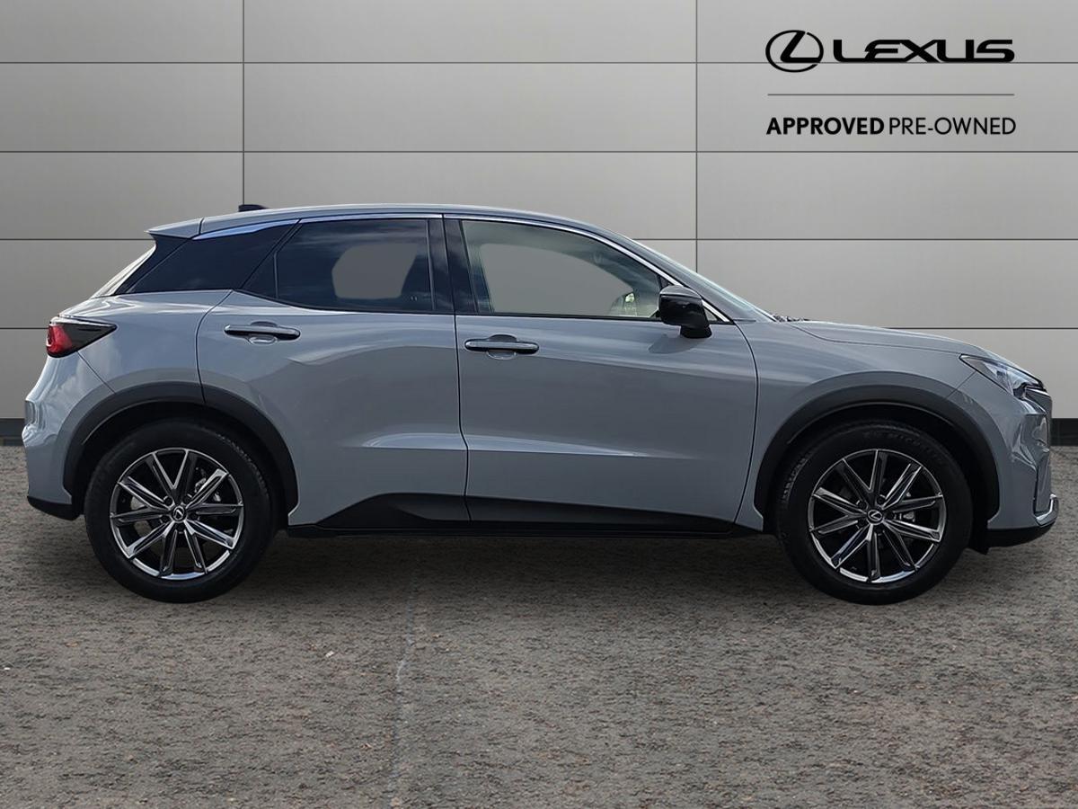 Used Lexus LBX 2024 for sale - 77839268: Photo 2