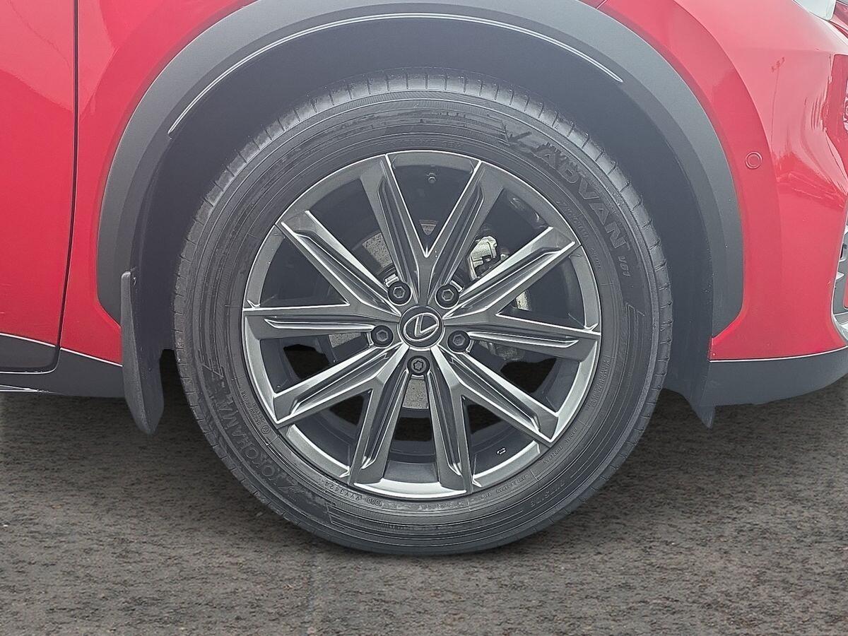 Used Lexus LBX 2024 for sale - 76700736: Photo 11