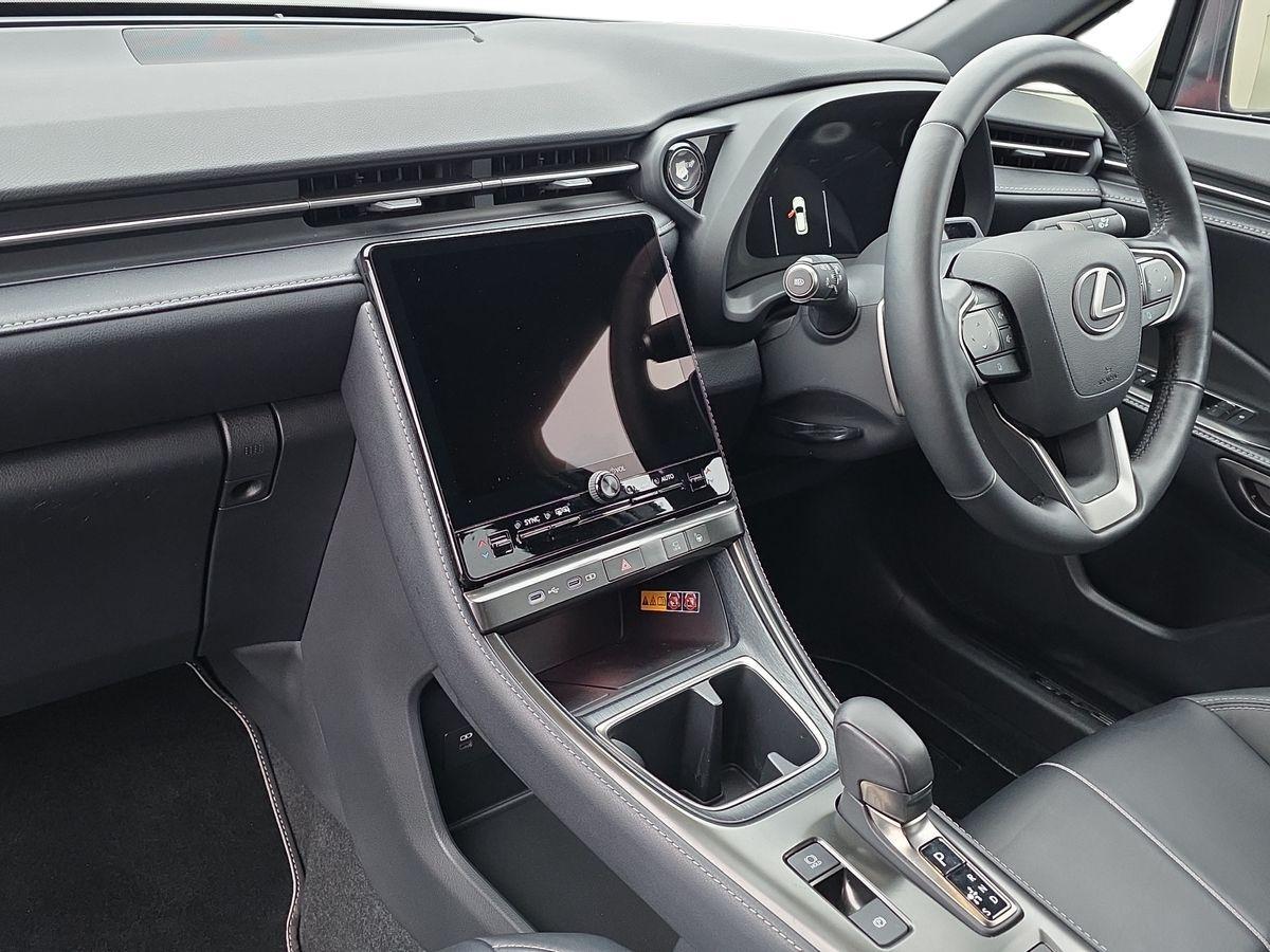 Used Lexus LBX 2024 for sale - 76700736: Photo 17