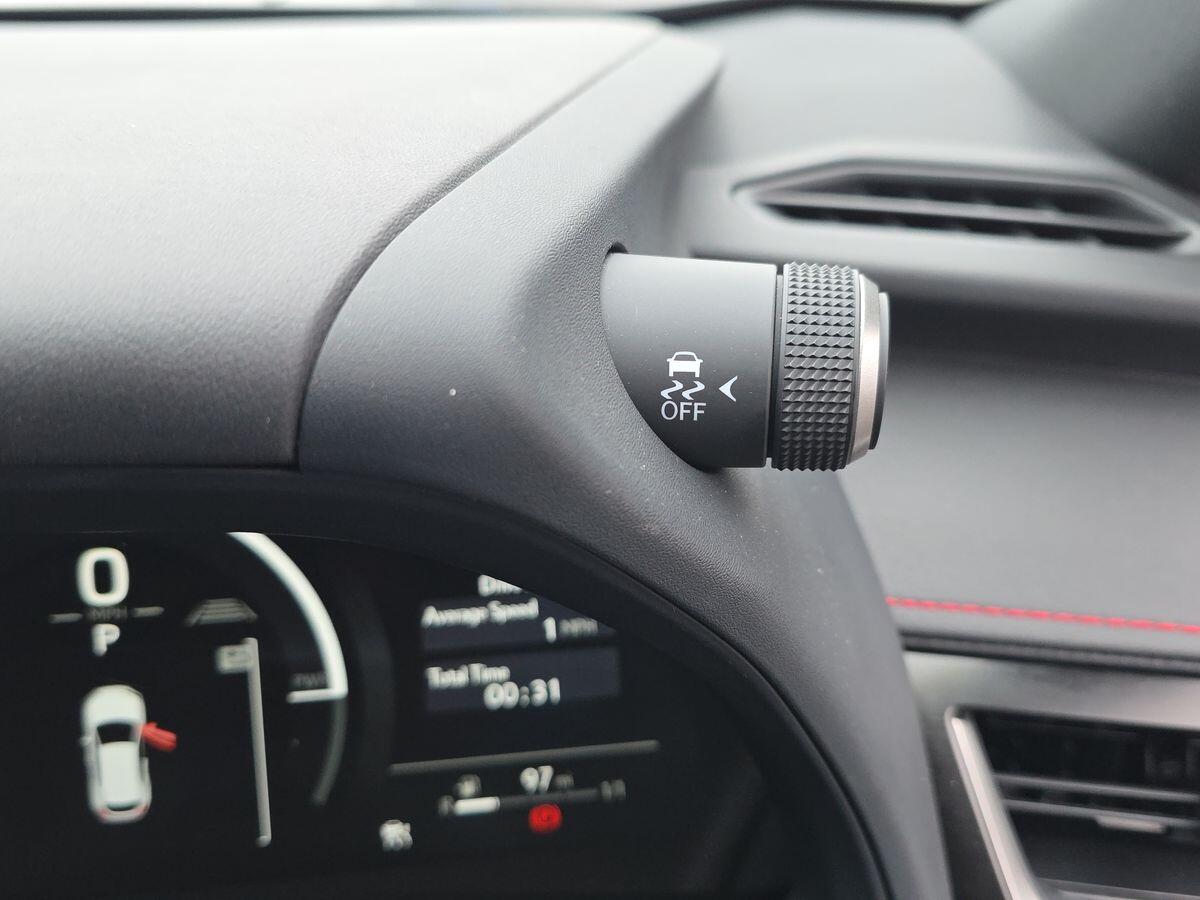 Used Lexus UX 2024 for sale - 77768914: Photo 32