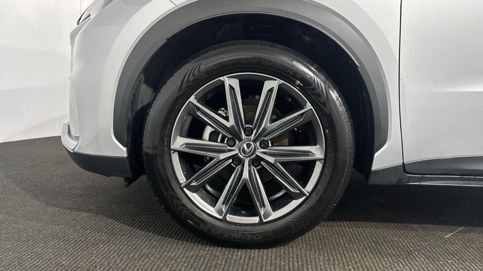 Used Lexus LBX for sale - 78115232: Photo 14