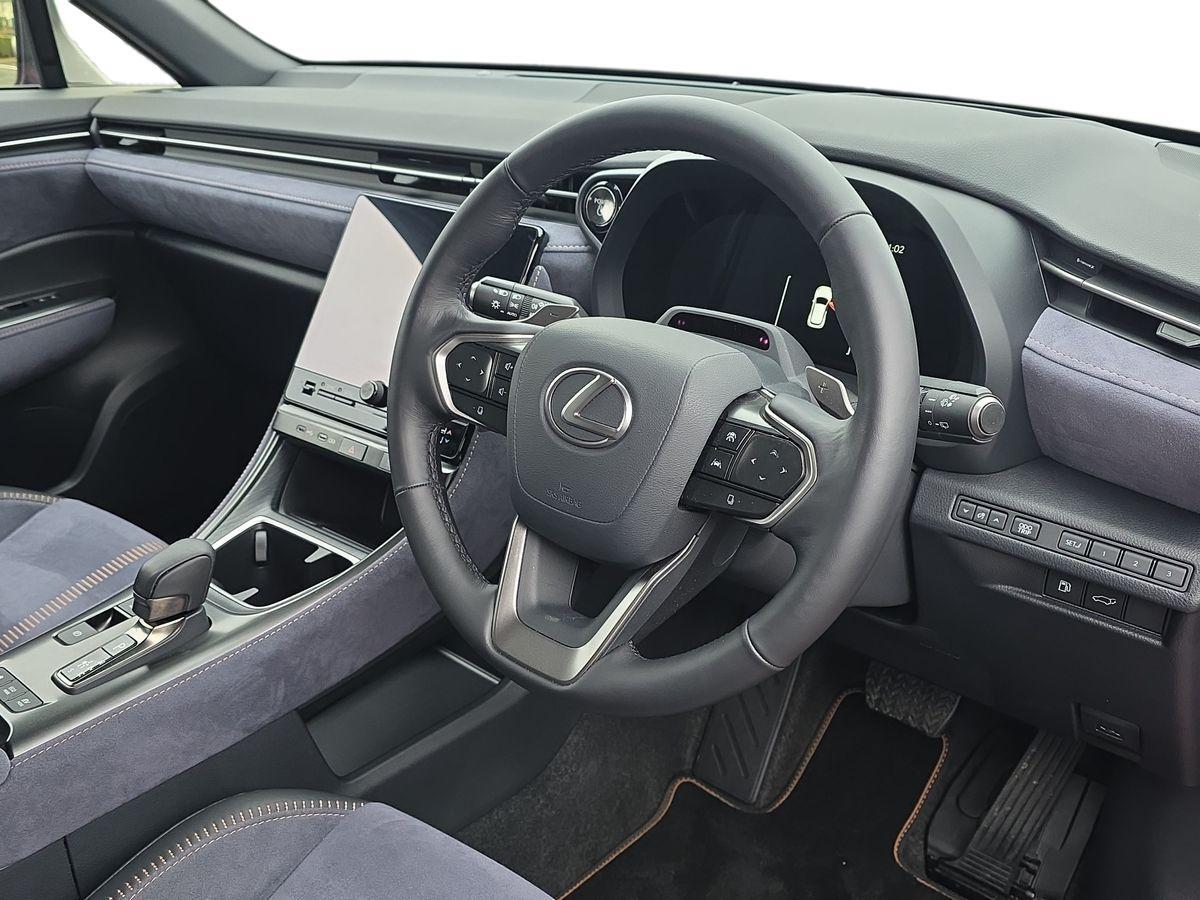 Used Lexus LBX 2025 for sale - 77410946: Photo 12