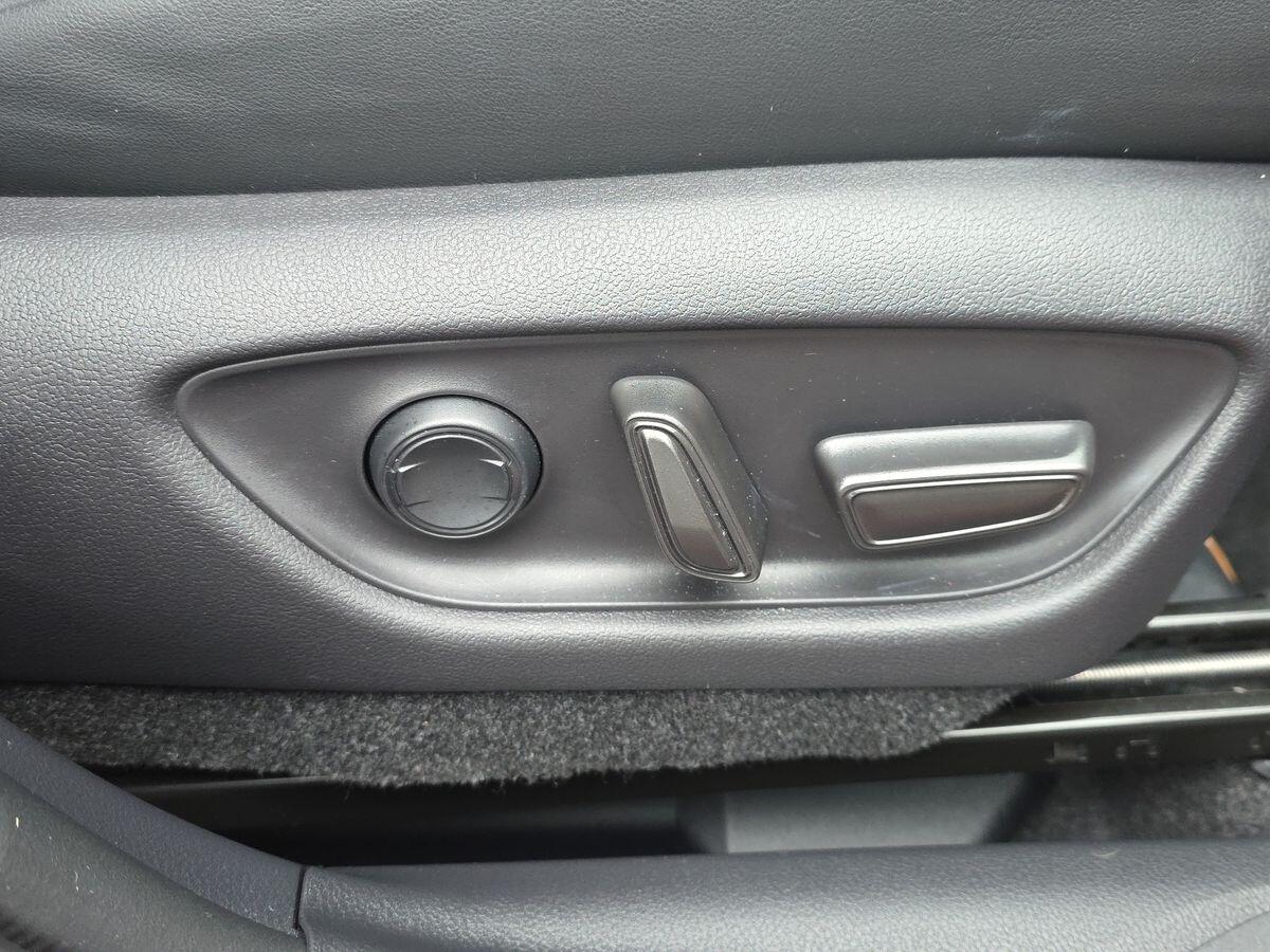 Used Lexus LBX 2025 for sale - 77410946: Photo 25