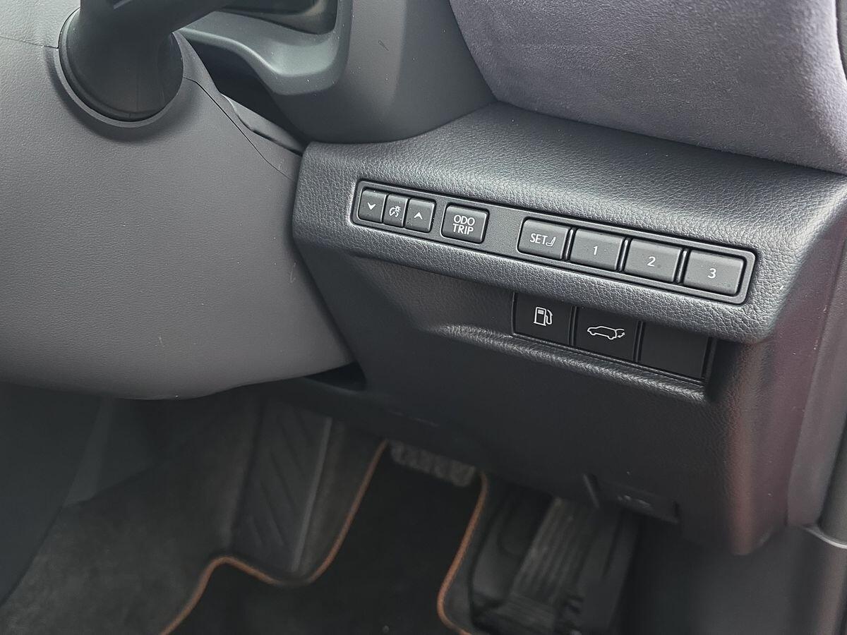 Used Lexus LBX 2025 for sale - 77410946: Photo 26