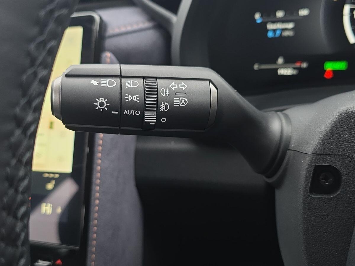 Used Lexus LBX 2025 for sale - 77410946: Photo 30