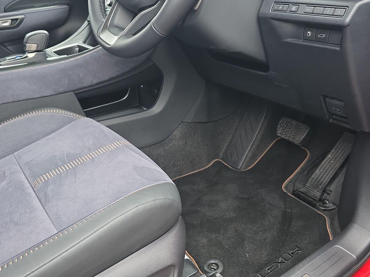 Used Lexus LBX 2025 for sale - 77410946: Photo 39