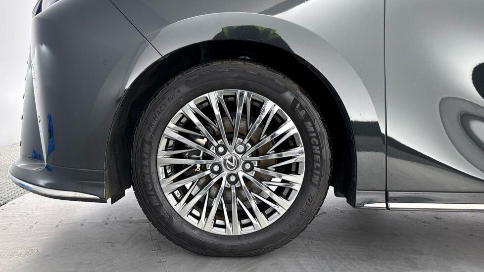 Used Lexus LM 2024 for sale - 76657620: Photo 14