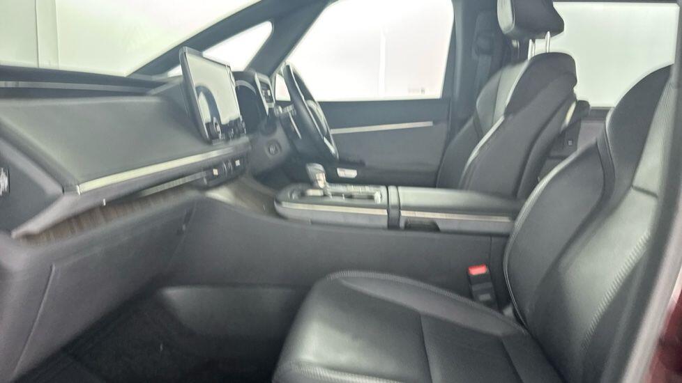 Used Lexus LM 2023 for sale - 77439959: Photo 2