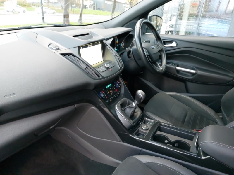 Used Ford Kuga 2017 for sale - 76629426: Photo 5