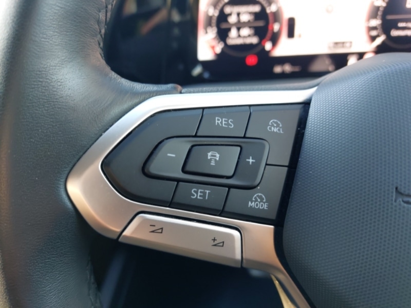 Used Volkswagen Golf 2024 for sale - 77086943: Photo 16