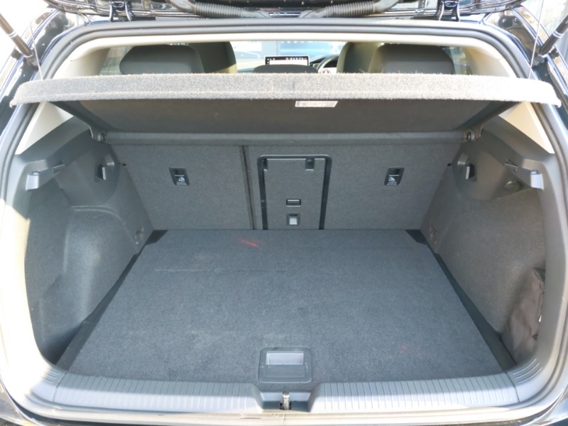 Used Volkswagen Golf 2024 for sale - 77086943: Photo 8