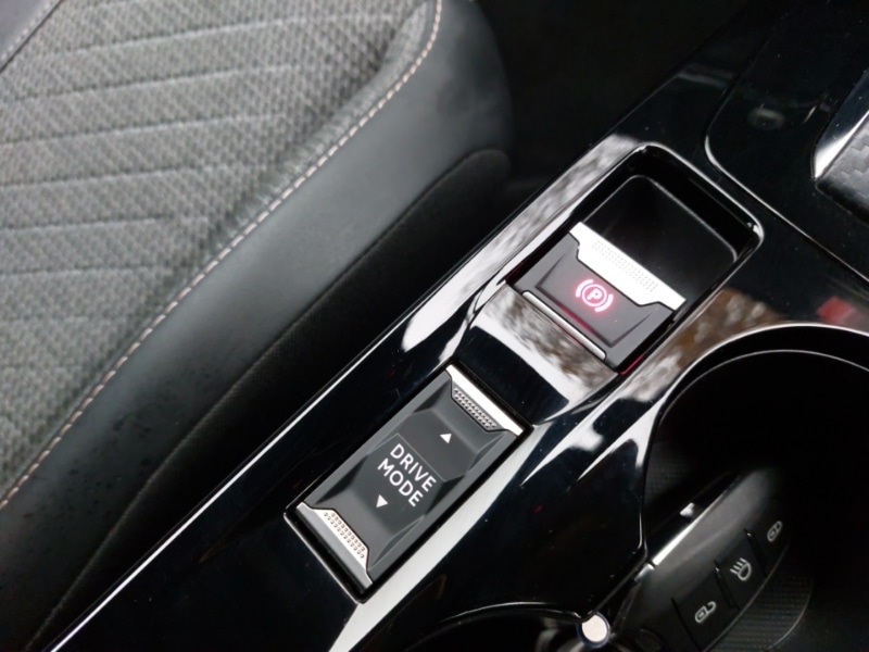 Used Peugeot 2008 2023 for sale - 76493415: Photo 18