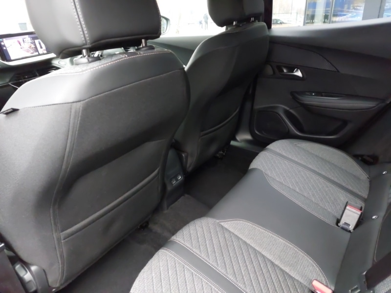 Used Peugeot 2008 2023 for sale - 76493415: Photo 6