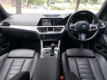 Used BMW 3 Series 2019 for sale - 75617932: Photo