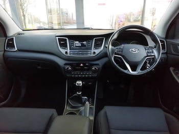 Used Hyundai TUCSON 2017 for sale - 77173778: Photo