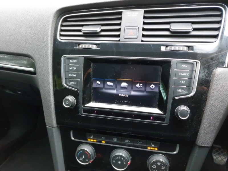 Used Volkswagen Golf 2014 for sale - 76293927: Photo 10