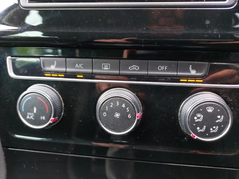 Used Volkswagen Golf 2014 for sale - 76293927: Photo 13