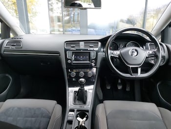 Used Volkswagen Golf 2014 for sale - 76293927: Photo