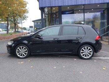 Used Volkswagen Golf 2014 for sale - 76293927: Photo