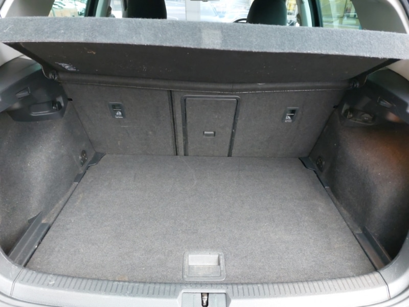 Used Volkswagen Golf 2014 for sale - 76293927: Photo 8