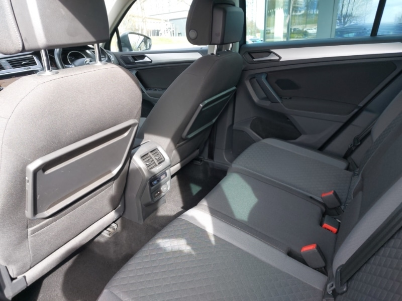 Used Volkswagen Tiguan 2019 for sale - 78147409: Photo 6