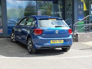 Used Volkswagen Polo 2019 for sale - 75921503: Photo