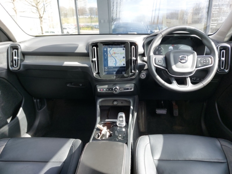 Used Volvo XC40 2020 for sale - 78099092: Photo 2
