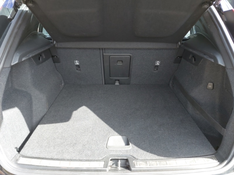 Used Volvo XC40 2020 for sale - 78099092: Photo 8