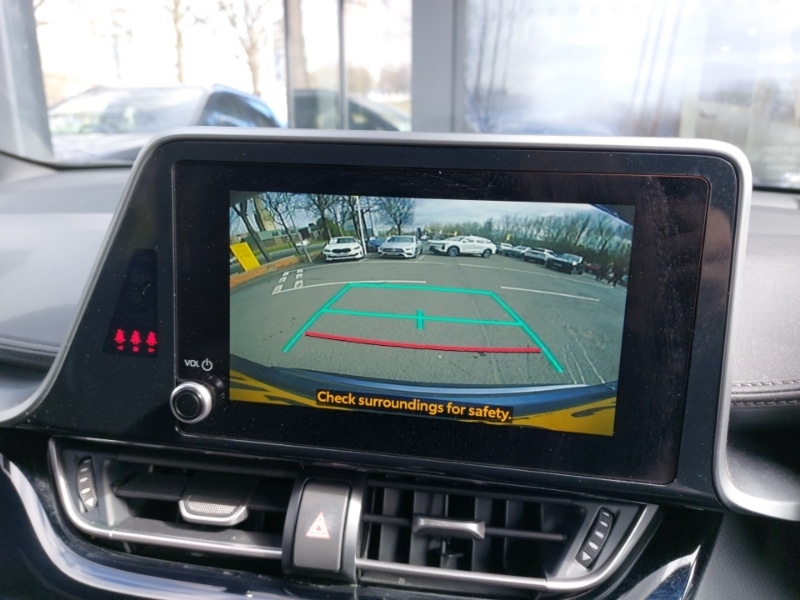 Used Toyota C-HR 2023 for sale - 78099102: Photo 11