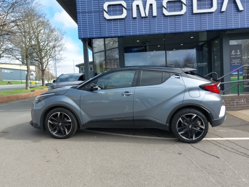 Used Toyota C-HR 2023 for sale - 78099102: Photo 4