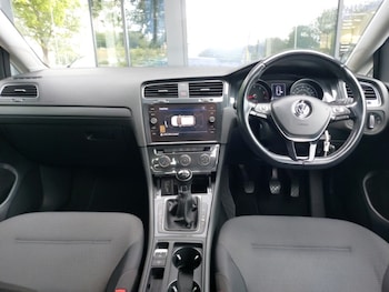 Used Volkswagen Golf 2019 for sale - 79006809: Photo