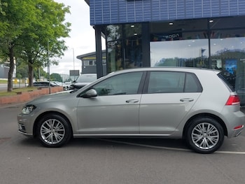 Used Volkswagen Golf 2019 for sale - 79006809: Photo