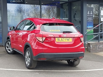 Used Honda HR-V 2017 for sale - 78884657: Photo
