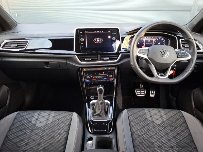 Used Volkswagen T-Roc 2025 for sale - 76493410: Photo 2