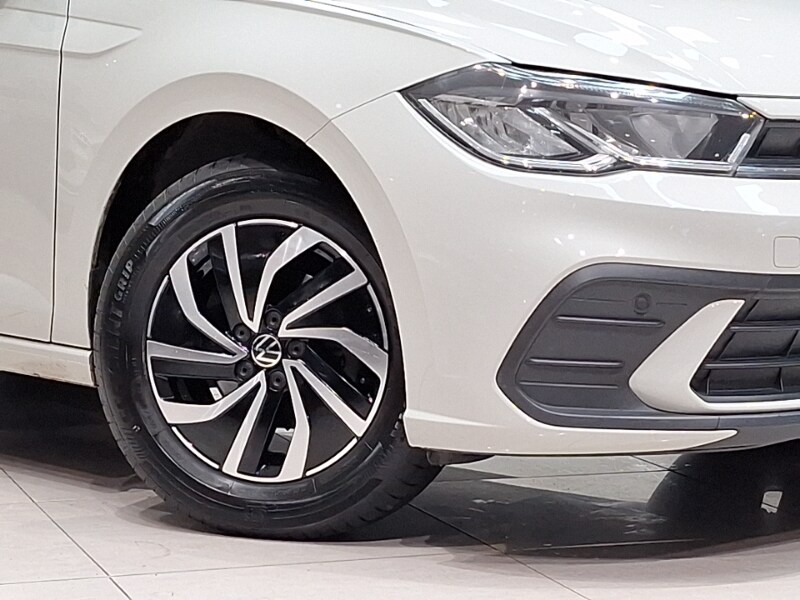 Used Volkswagen Polo 2023 for sale - 77300003: Photo 9