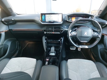 Used Peugeot 2008 2020 for sale - 77352268: Photo