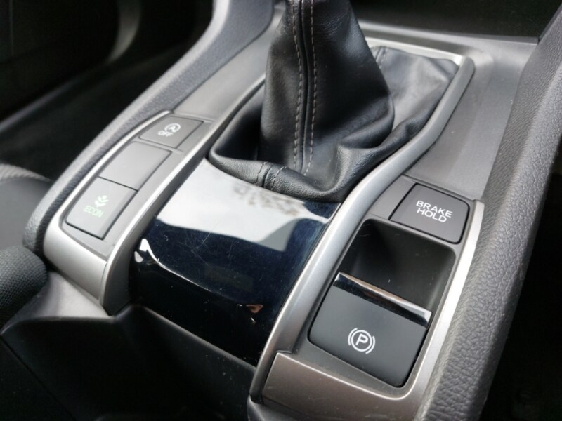 Used Honda Civic 2020 for sale - 76533097: Photo 18