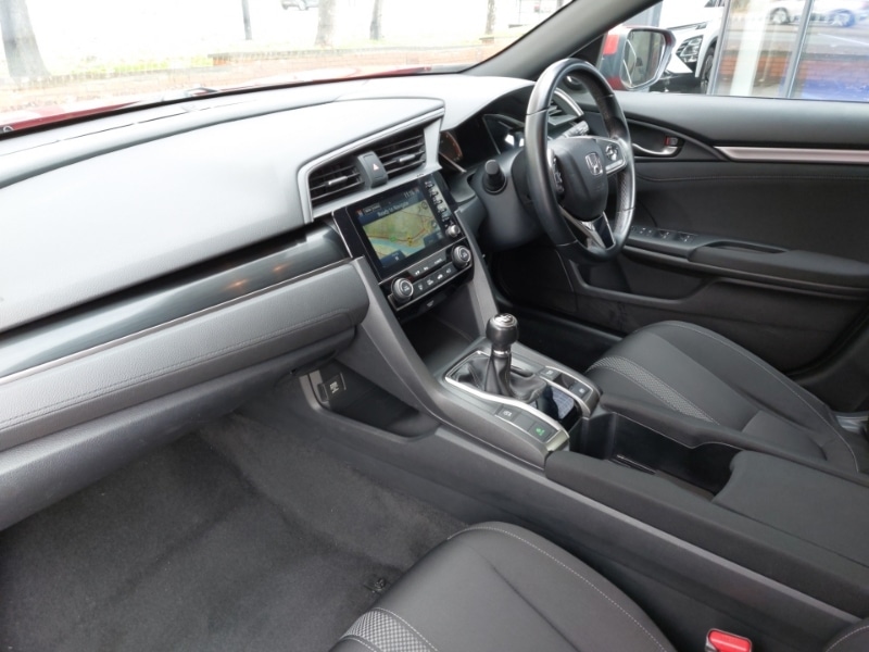 Used Honda Civic 2020 for sale - 76533097: Photo 5