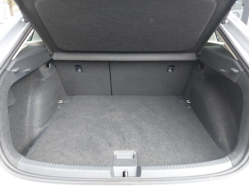 Used Volkswagen Taigo 2023 for sale - 77047423: Photo 8