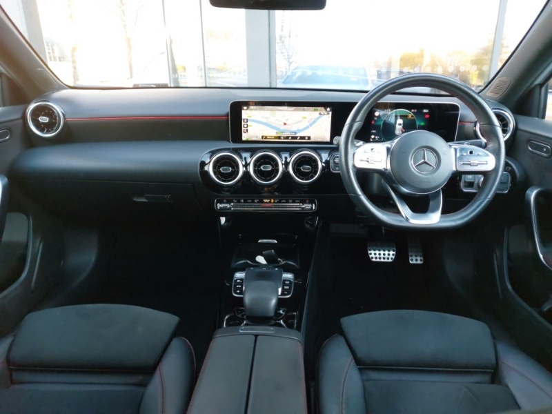 Used Mercedes-Benz A-Class 2018 for sale - 77889452: Photo 2