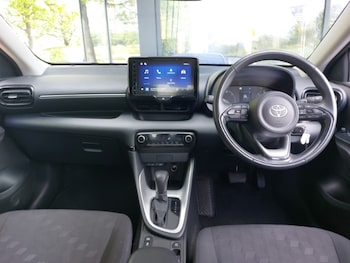 Used Toyota Yaris 2025 for sale - 78670107: Photo