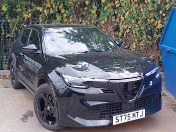 Used Alfa Romeo Junior 2025 for sale - 79790019: Photo
