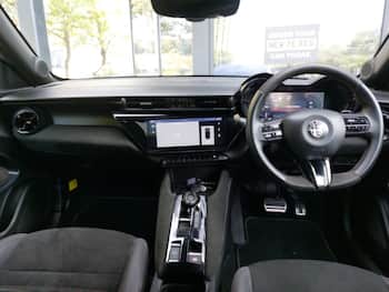 Used Alfa Romeo Junior 2025 for sale - 79790019: Photo