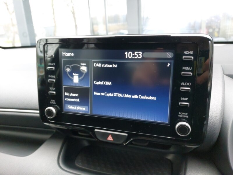 Used Toyota Yaris 2021 for sale - 77405000: Photo 10