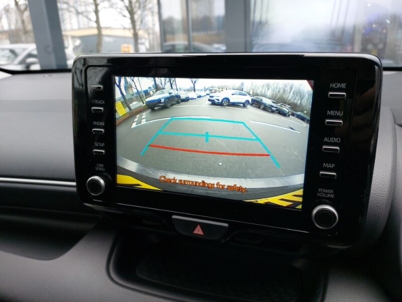 Used Toyota Yaris 2021 for sale - 77405000: Photo 11