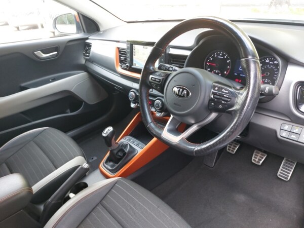 Used Kia Stonic 2018 for sale - 76160297: Photo 12