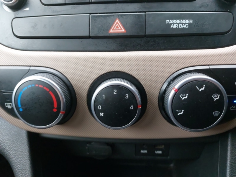 Used Hyundai i10 2016 for sale - 76511707: Photo 16